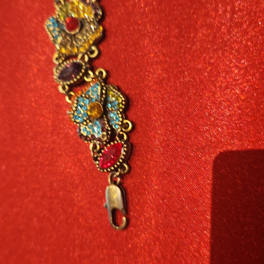 Vintage Avon Bracelet, Glossy Links, Decorated with beautiful crystals - Picture 3 of 7